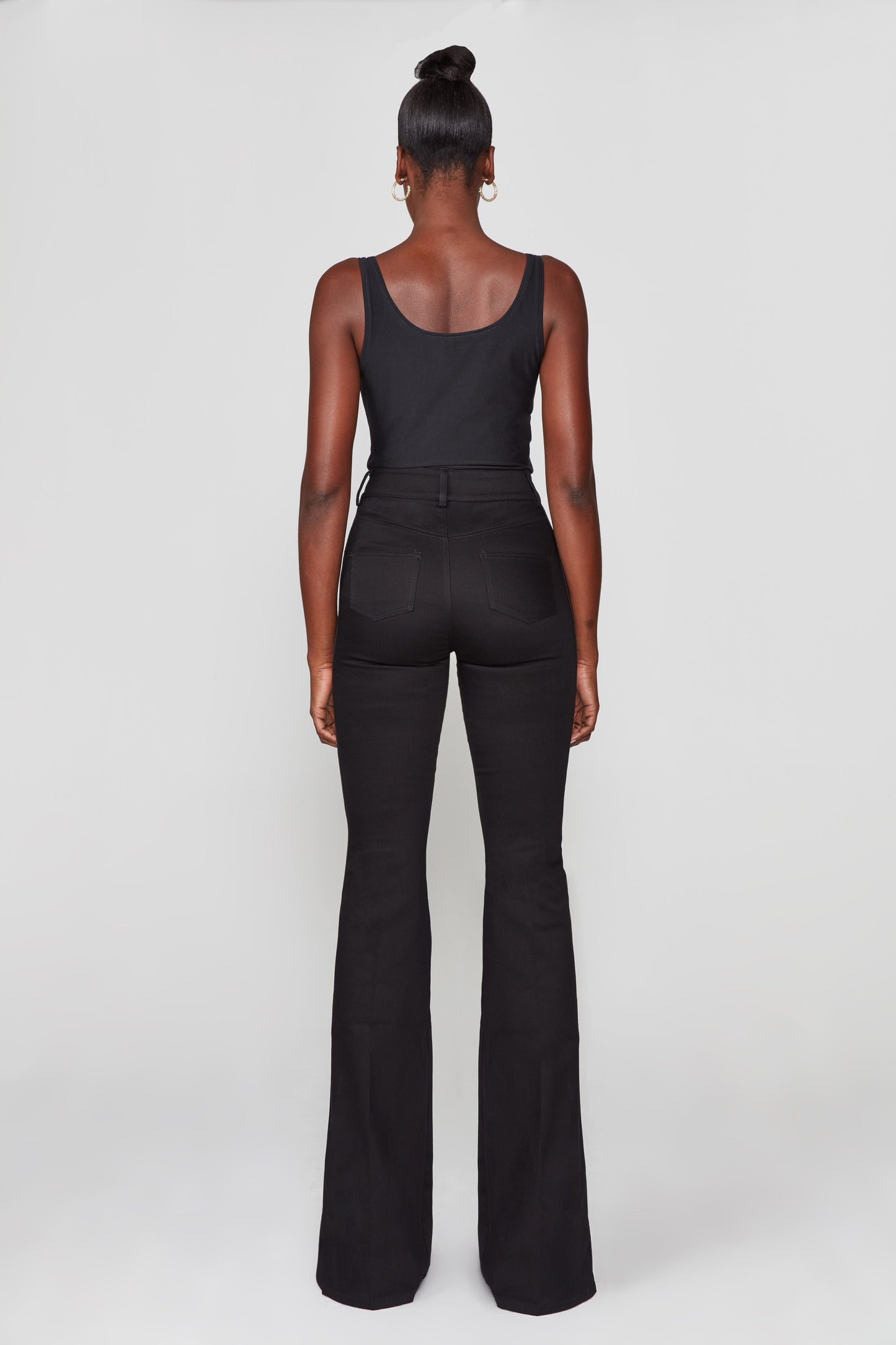 Celeta Pant - Obsidian: thesixes.com